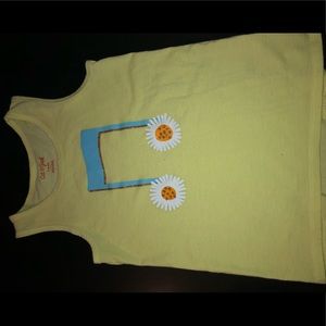 Sleeveless kids shirt
